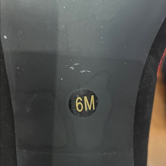 Betsey Johnson Black Ankle Boots with Colorful Floral Embroidery - Picture 7 of 8